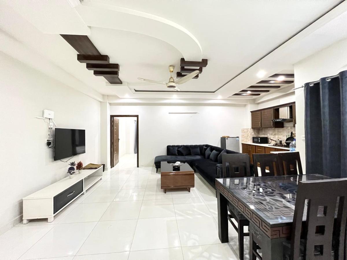 Luxury Executive 2Bedroom Apartment Convenient And Nice Location Islamabad Exterior photo